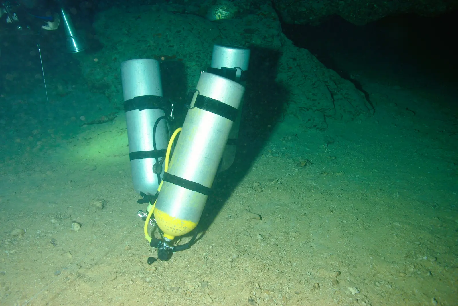 Turtle Cavern 002