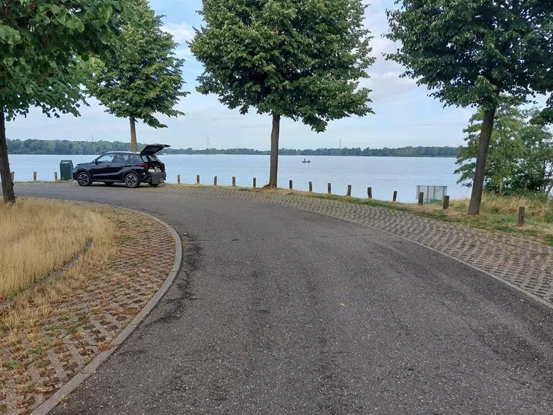 Kraaijenbergseplas 3 Eindsestraat Linden