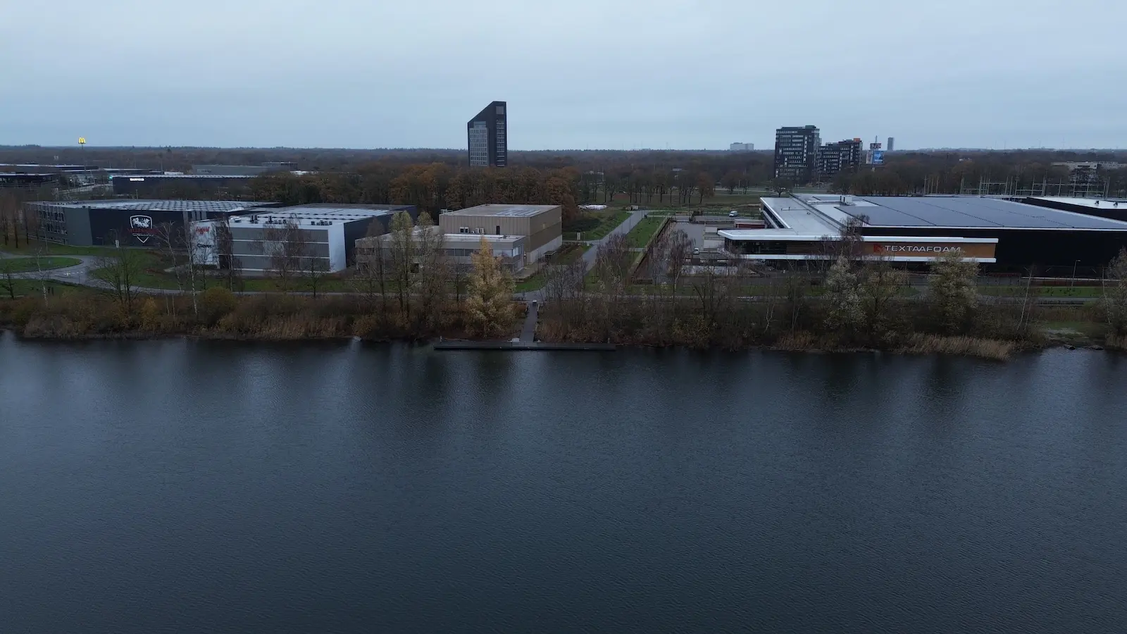 Surfplas   Luchtfoto (8)